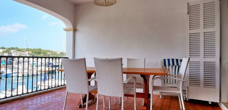 Apartment on the seafront with terrace in Portopetro — photo 6