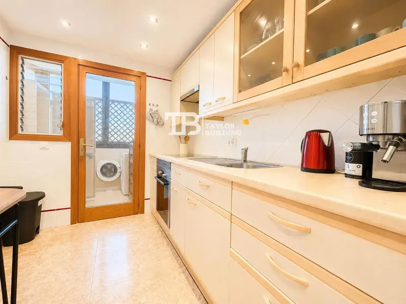 Taylor Building exclusively sells this apartment in Paguera, Calvia. It is a renovated apartment of 83.00 m2 built (75.00 m2 usable) with — photo 9