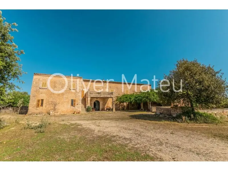 Rustic estate called Son Marrón. Its history dates back to 1232, being at that time an ancient Islamic farmhouse. Today — photo 11
