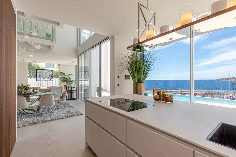 Exclusive new seafront luxury villa above Port Adriano — photo 5