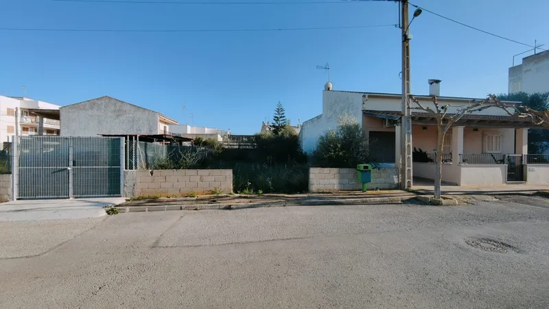 Exchange. Buildable plot in S'Estanyol. Near the sea and the port — photo 9