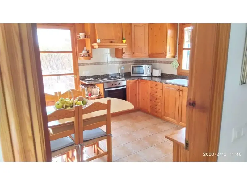 Country house with character, fully legal — photo 4