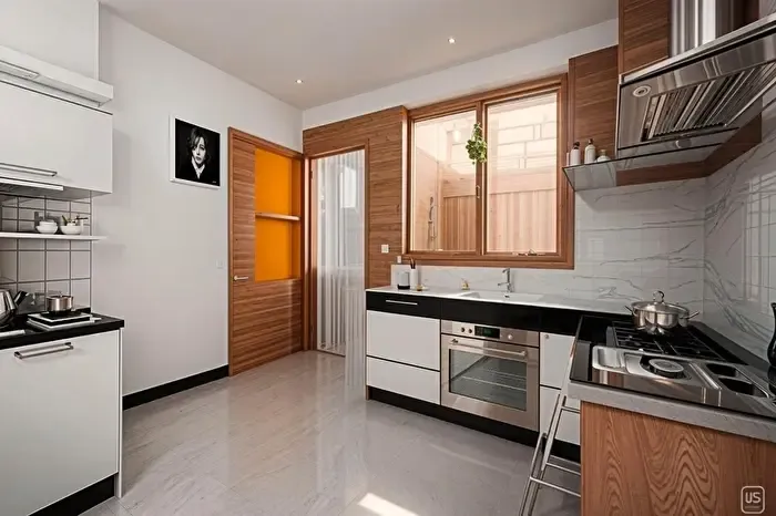 Piso en venta de 4 habitaciones, Ponent, Santa Catalina — photo 2