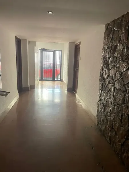 93 m² flat without lift in Palma de Mallorca — photo 5