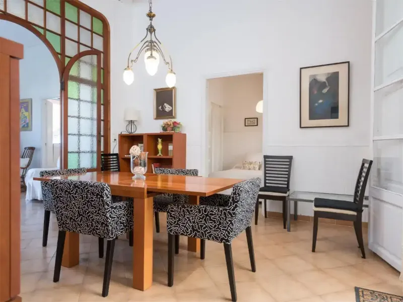 Excelente propiedad en primera línea en Can Picafort. Casa tradicional mallorquina que consta de tres apartamentos distribuidos en dos plant — photo 10