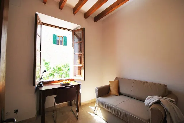 Charming apartment with terrace in Sóller — photo 6