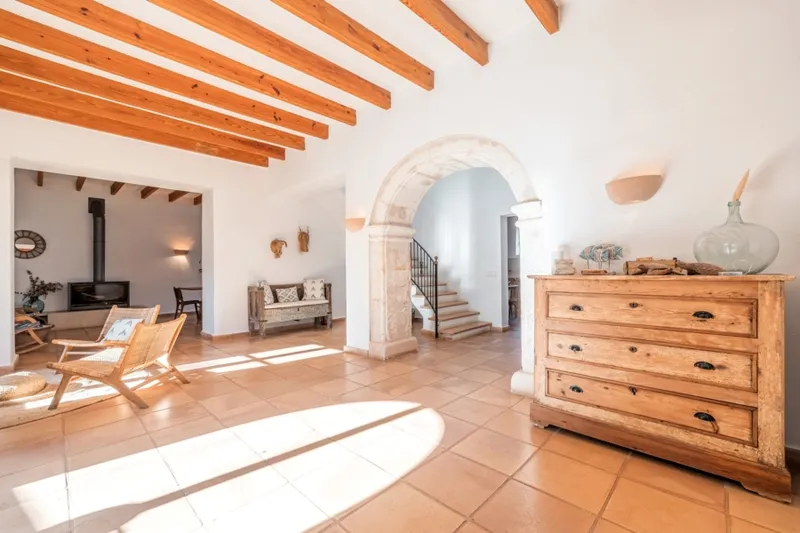 Elegant country finca with pool, guest house & Mediterranean gardens—complete peace — photo 11