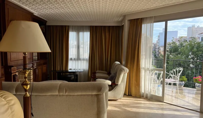 Spacious apartment for sale in the heart of Inca with elevator — photo 4