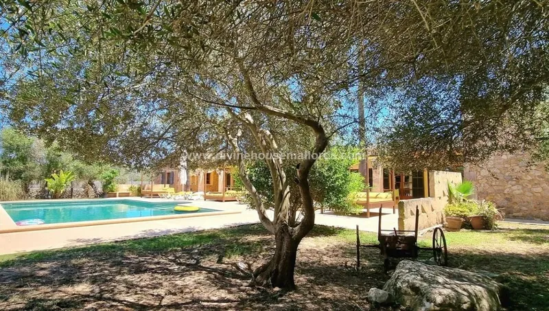 Rustic finca with tourist rental license in Canyamel!! — photo 8