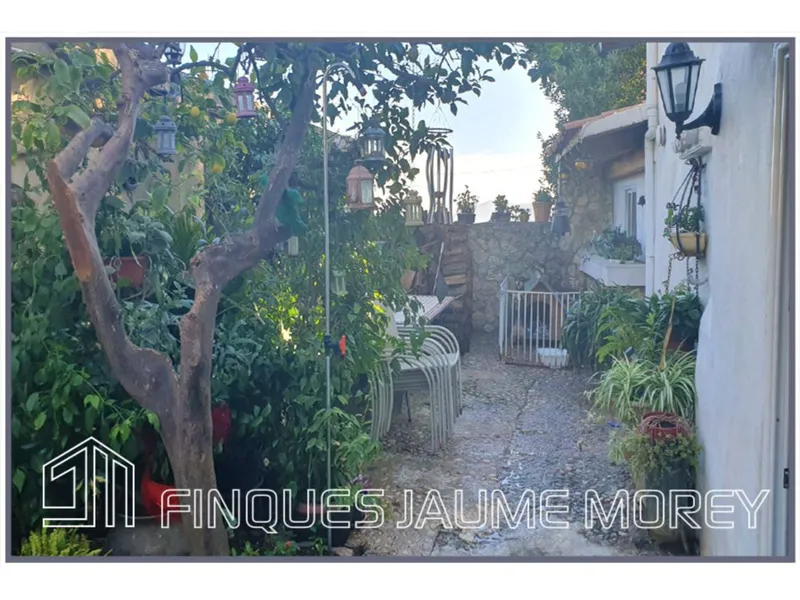 House — photo 3