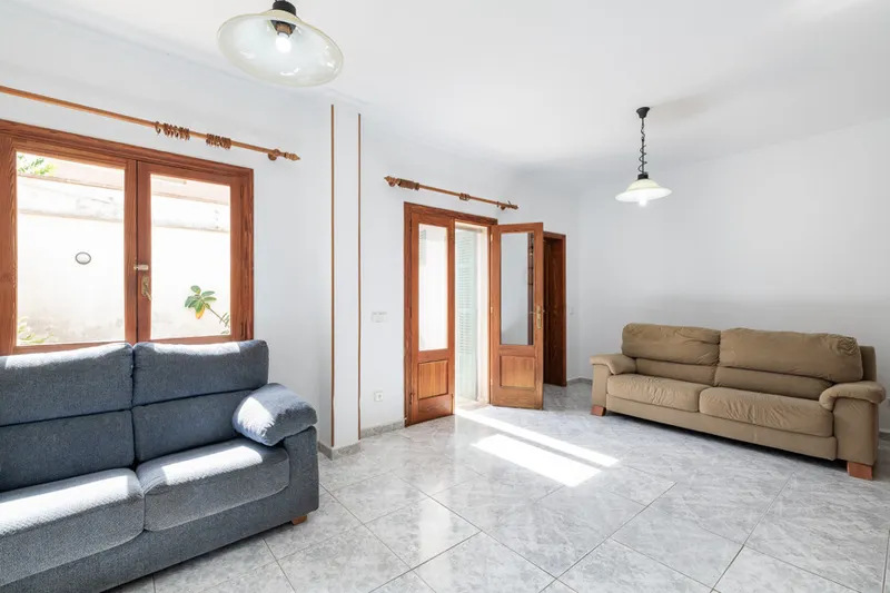 Fantastic Village House with Private Parking and Patio in the Centre of Andratx — photo 5