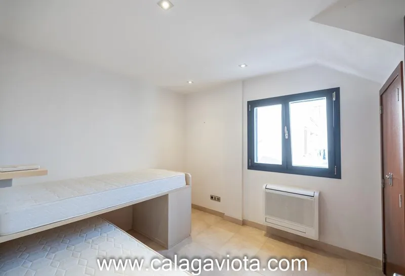 Semi-detached house — photo 11