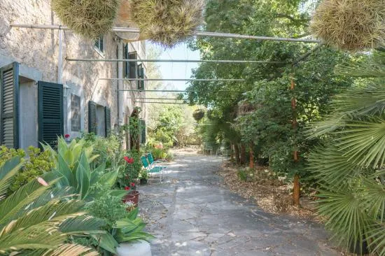 Wonderful Mallorcan estate finca near Alcudia with views, to renovate — photo 12