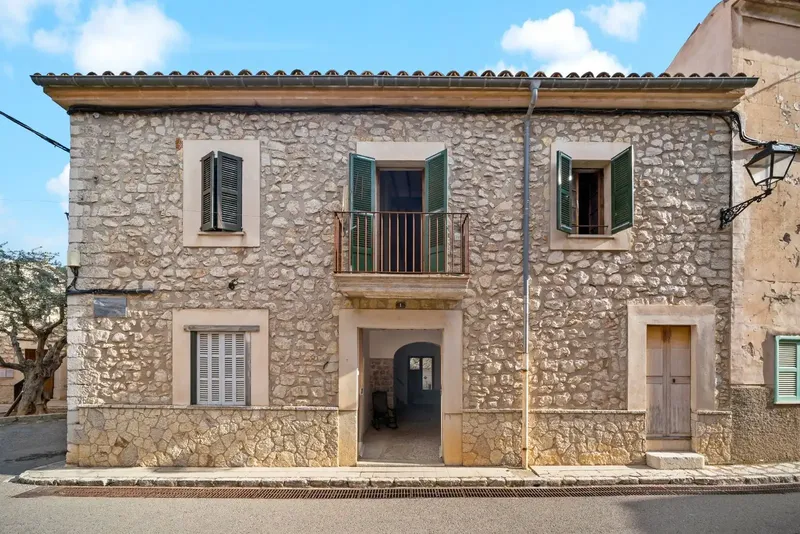 Beautiful renovated house in Biniamar with interior tourist license, allowing short-term and per-room rental, with 302 — photo 3