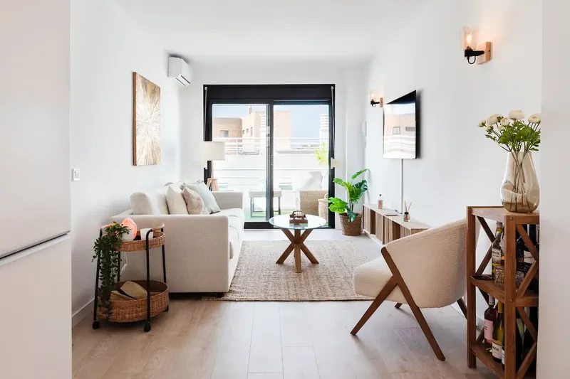 Welcome to your new home in the sought-after area of Cala Major, Palma, a short walk from the beach, vibrant cafés, restaurants, and shops — photo 4