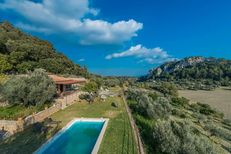 Rustic finca in Mancor de la Vall, spectacular rustic finca with spectacular views and holiday license for 4 people, the property — photo 2