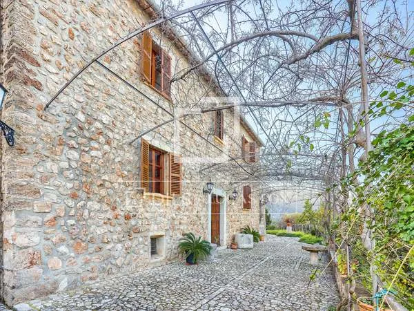621m² country house for sale in Sóller, Balearic Islands — photo 2