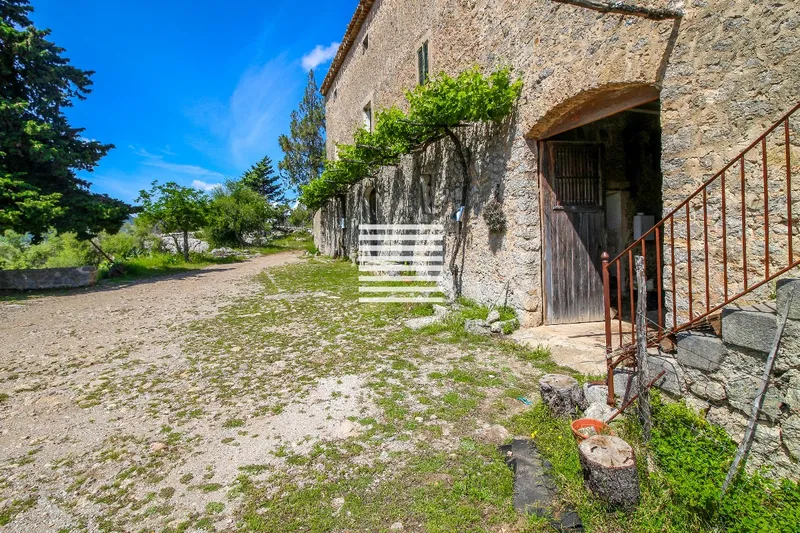 Exclusive country estate situated in the heart of Serra de Tramuntana, Mallorca — photo 5