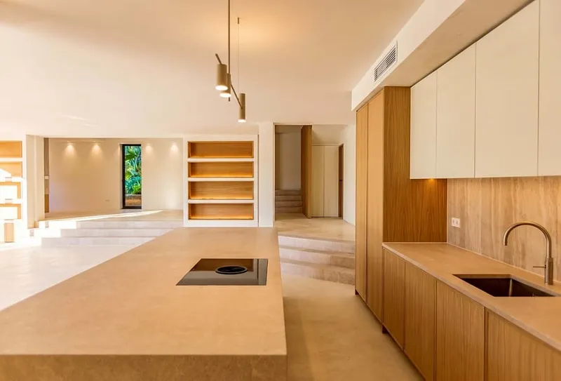 Renovated villa with partial sea views in Santa Ponsa — photo 11
