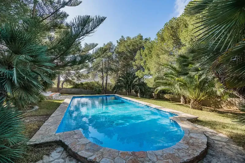 Una villa privada de 5 dormitorios y 5 baños para alquiler a largo plazo en Cala Cabo Pollenca. Con una vista impresionante de las montañas  — photo 10
