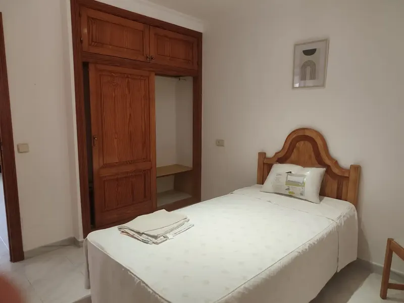 Spacious, bright and perfectly maintained home in a small building with only two floors — photo 9