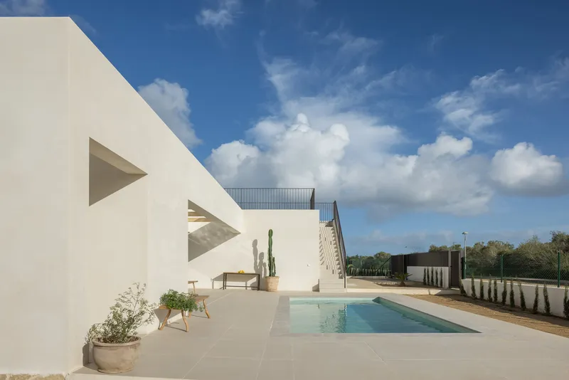 Villa in Cala Murada - Pool terrace with sun deck — photo 3