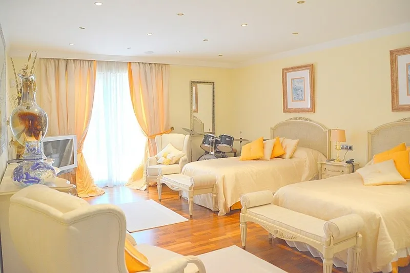 Exceptionally luxurious property nestled in a magnificent natural landscape, close to Palma City. — photo 12