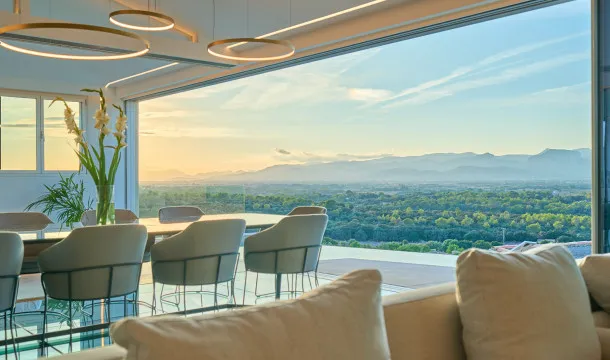 Modern and bright villa with panoramic views in Costitx — photo 5