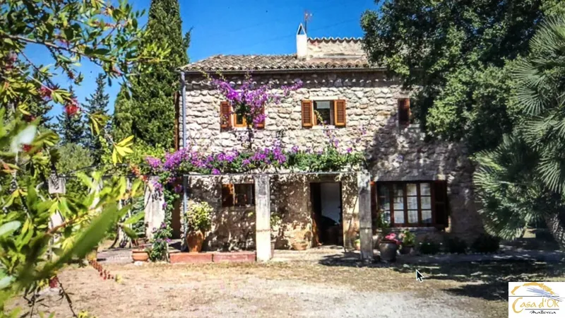 Authentic finca with Mediterranean charm and mature trees near Capdepera — photo 3