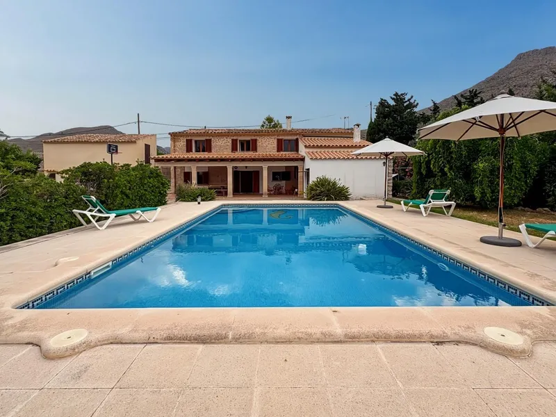 Independent house for sale in Port de Pollença — photo 1