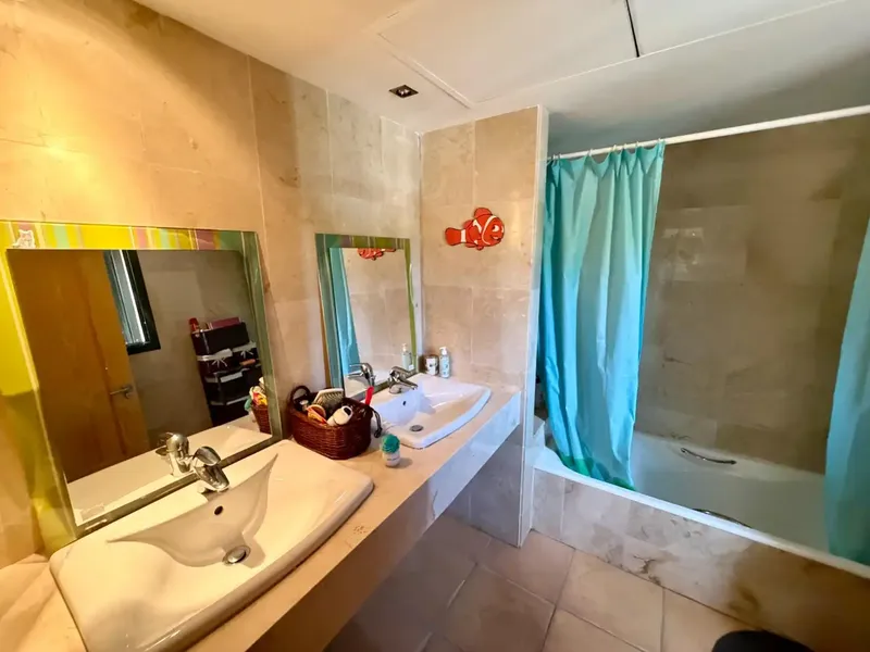 Located in a residential complex in Sant Elm, we find this cozy one-bedroom apartment with a large terrace and sea views. — photo 5