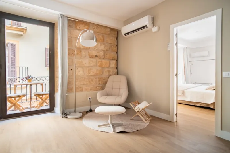 Stylishly renovated designer apartment in the heart of Palma's Old Town — photo 2