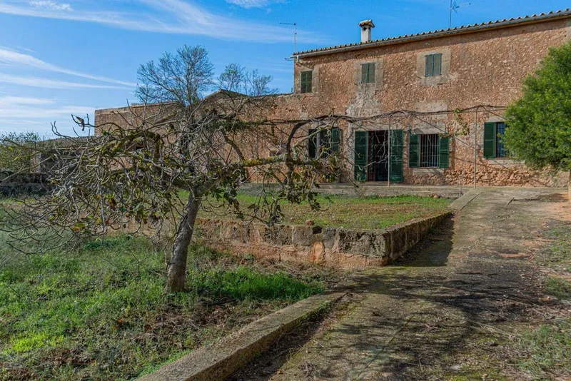Rural or Farmhouse in Palma de Mallorca, Province of Balearic Islands — photo 2