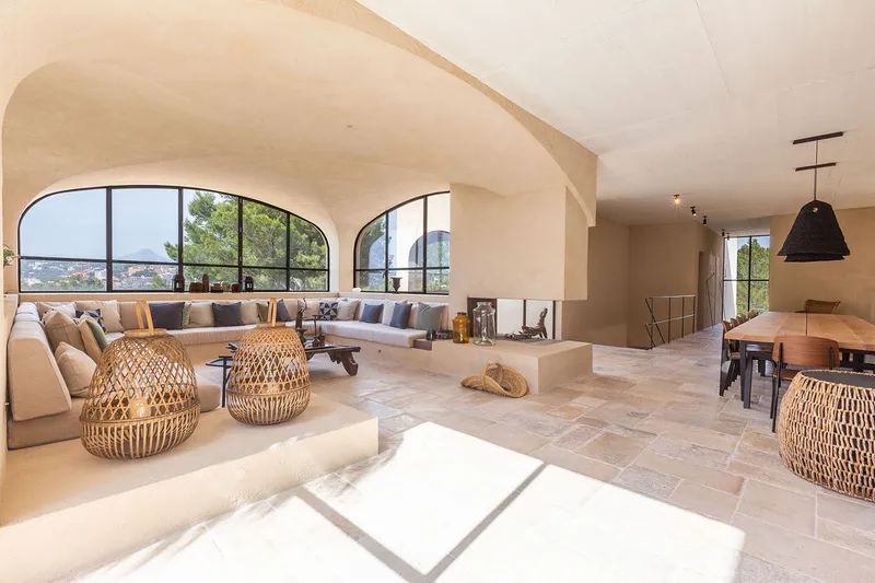 Exceptional villa in an exclusive residential location close to the centre — photo 9