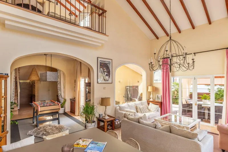 Mediterranean villa in Nova Santa Ponsa — photo 7