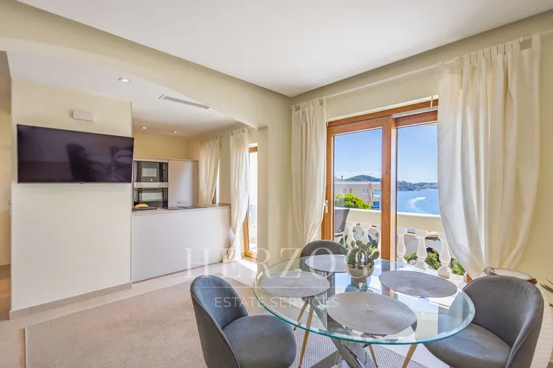 Stunning sea view apartment Cala Fornells — photo 4