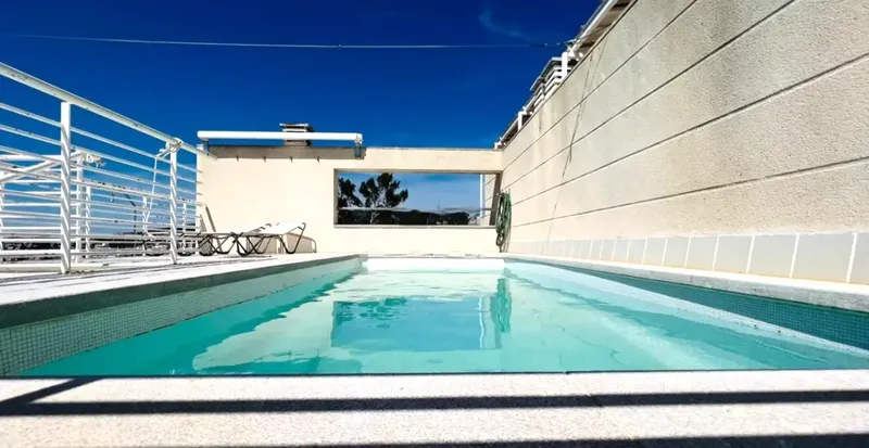 This exclusive penthouse is located in Bonanova, one of the most prestigious areas of Palma, known for its tranquility, beauty and proximity — photo 4