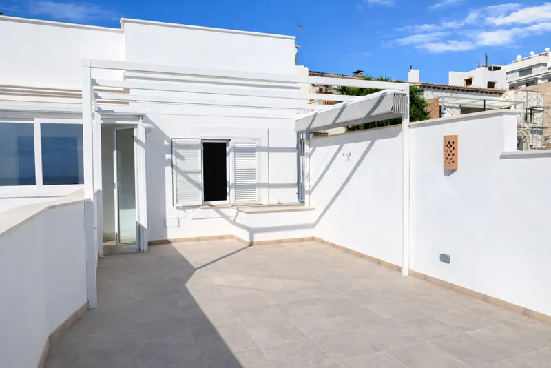 Ref 2003; Attic with extra studio, terraces, sea views and garage for sale in El Terreno — photo 6