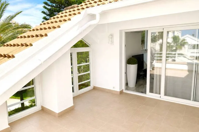 Exclusive Duplex in a Seafront Residence near Port Adriano — photo 9