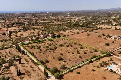 Buildable Land with Sea Views in Quiet Area — photo 1
