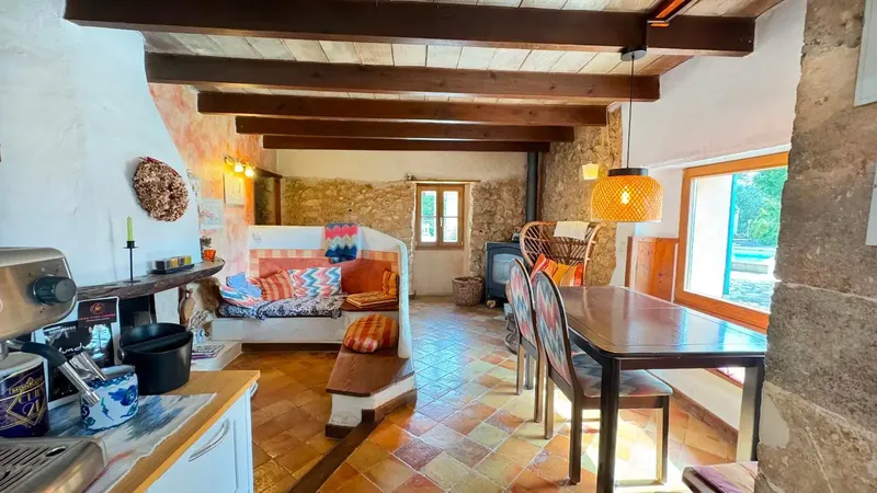 16th-century finca in Inca, renovated, with 446 m2 currently 4 double bedrooms and 2 full bathrooms in the main house. It is located — photo 5