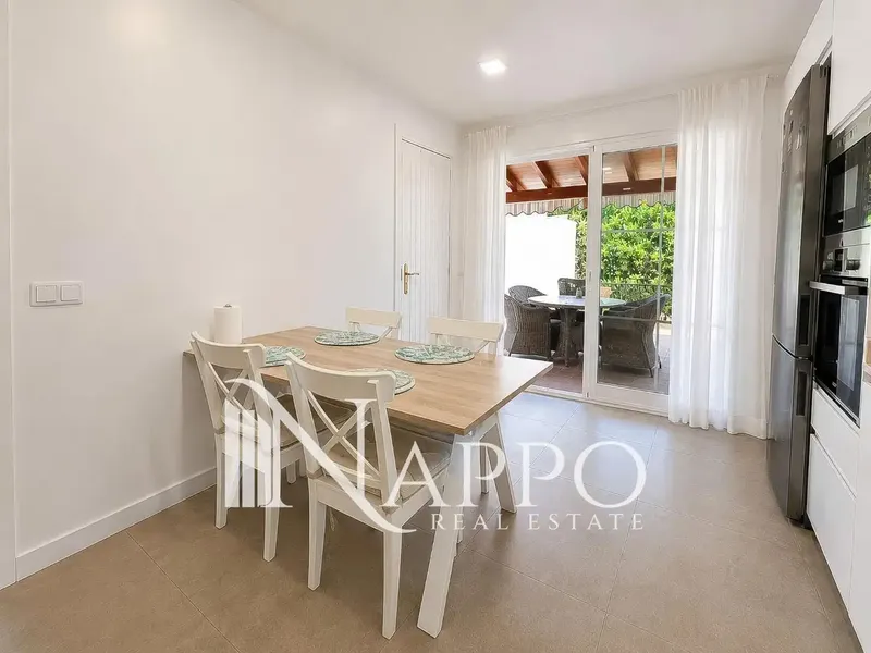Elegant semi-detached villa with private pool and garden in Secar de la Real — photo 12