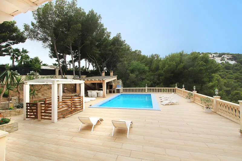 6-bedroom villa with pool in Costa d'en Blanes for rent — photo 10