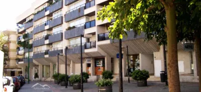 Commercial premises for rent in Plaza del Tenis, Palma, 100 m2 — photo 1
