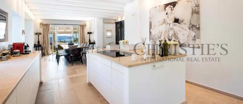 Modern Mediterranean finca near Port Andratx in the southwest of Mallorca with sea views and guest houses — photo 8