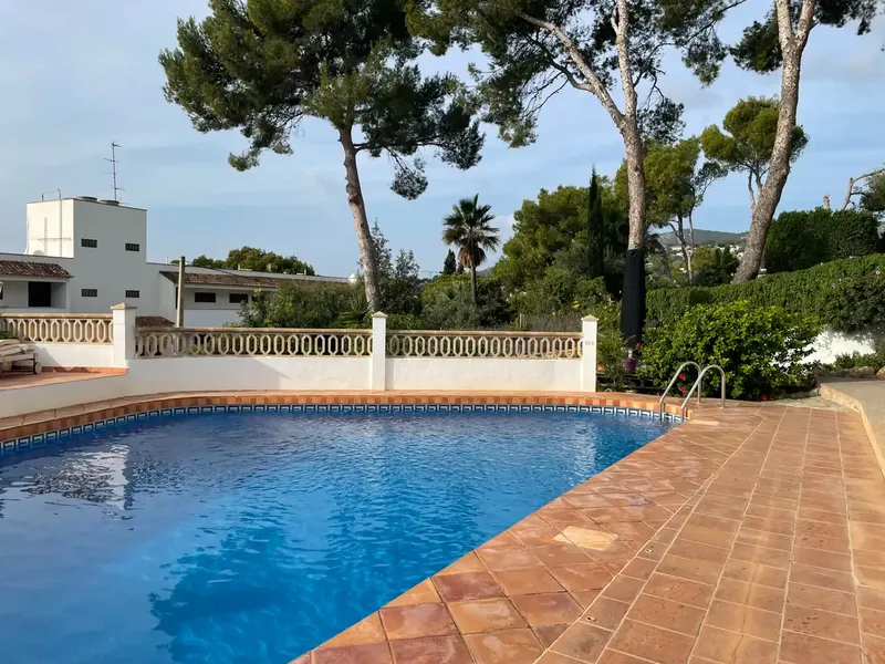Exclusive - Price Reduction - Renovated apartment with sea views in Portals Nous — photo 1