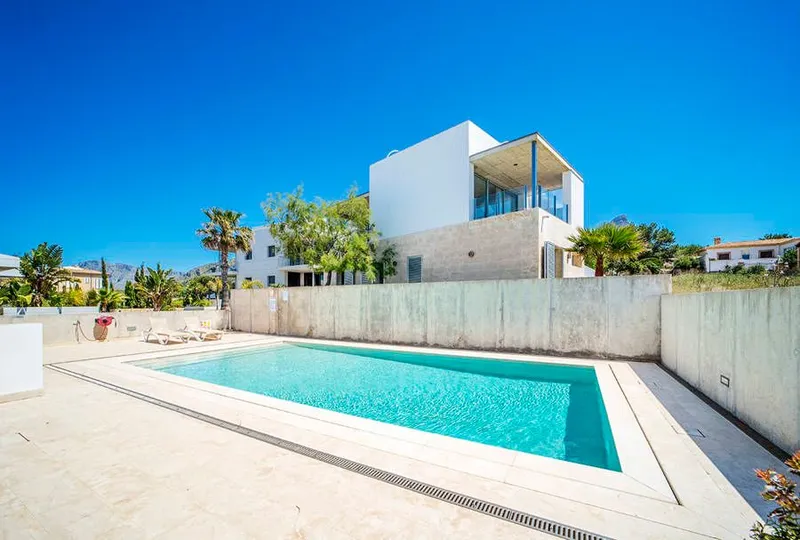 Attractive townhouse with sea views in Colonia San Pedr — photo 4