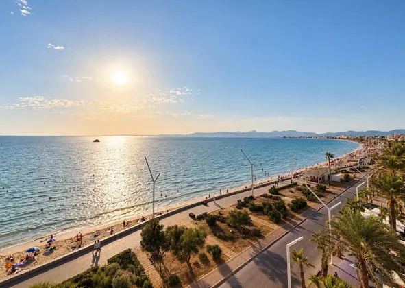 Penthouse in Ses Cadenes-Arenal, Palma de Mallorca — photo 1