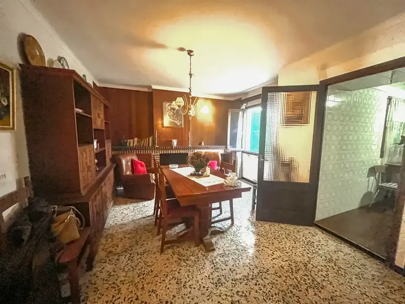 Discover a beautiful and spacious townhouse in the heart of Pollença, a true gem brimming with potential for a luxurious home — photo 6