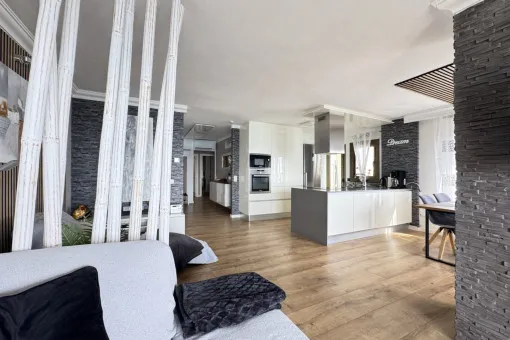 Cala Millor, 2-bedroom apartment on the 5th floor, directly on the beach in Cala Millor — photo 6